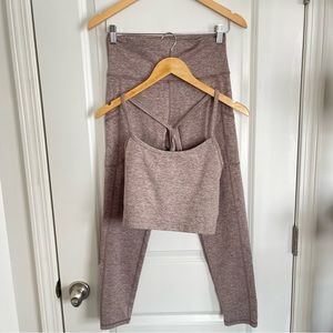 AERIE HUGGER SET - PEBBLE